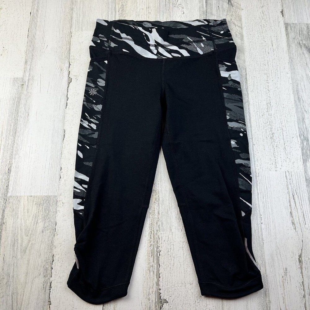 Athleta Cropped Leggings Women's Black and White Size XS EUC